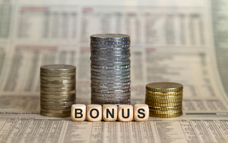 attendance bonus
